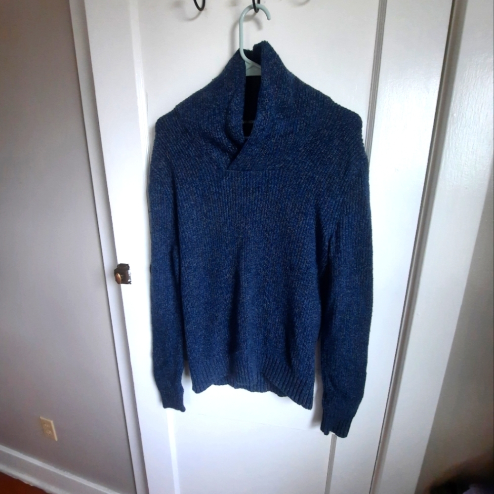 NWOT American Eagle Turtleneck Wool Sweater